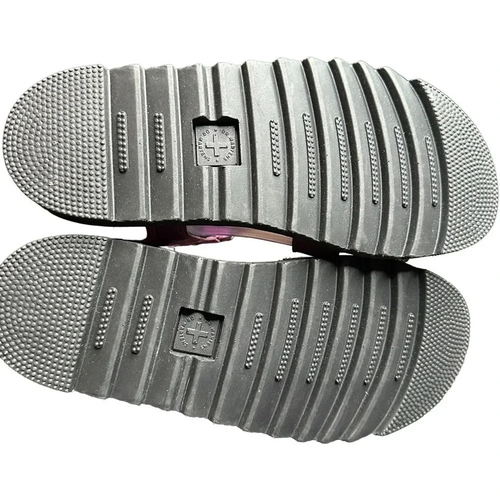 NWT Dr. Martens Junior Klaire Pink Glitter Sandals. Sz: 6
